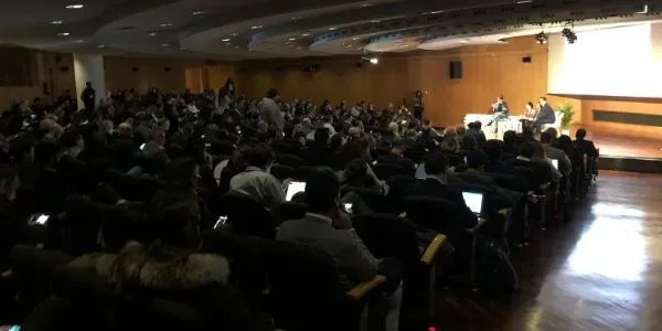 mesa redonda servicios financieros